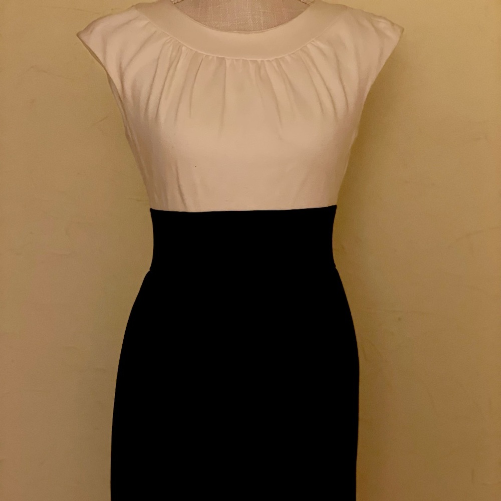 White/Black basic dress
